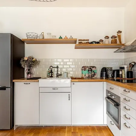 Guestready - De Charme Dans Le Centre De Ix